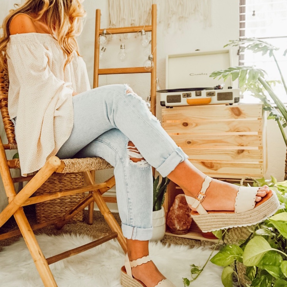 •TWO LEFT//Bermuda Espadrille Platforms•